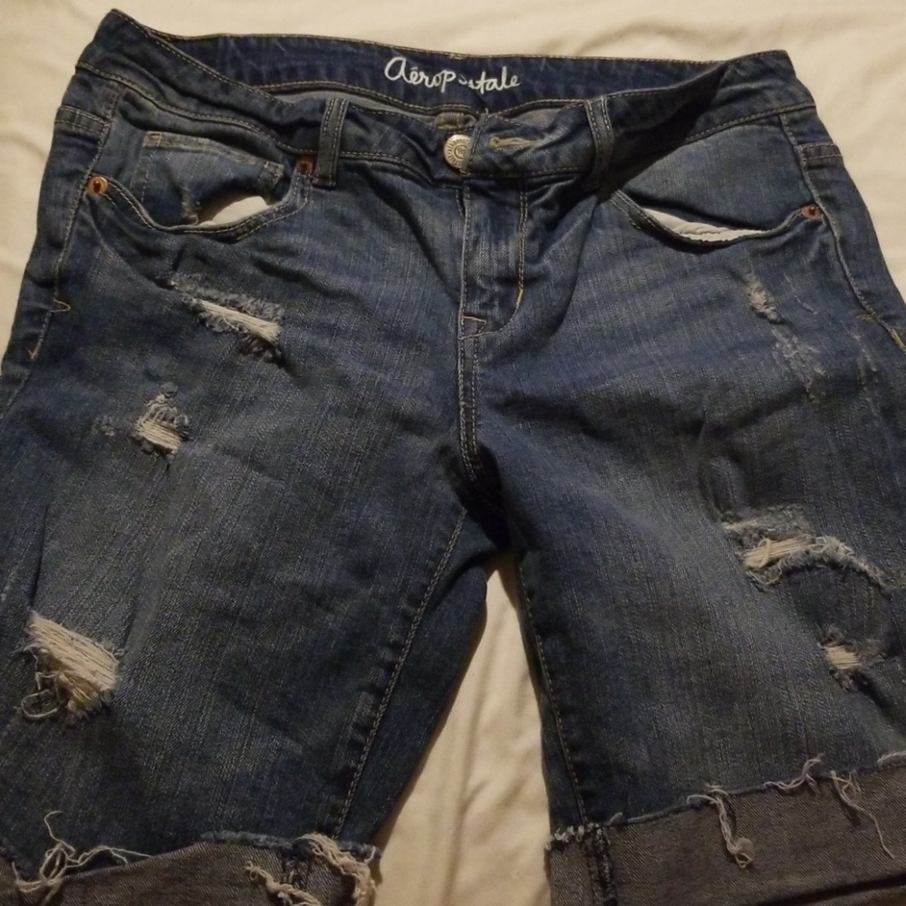 LIKE NEW CONDITION AERPOSTALE SHORTS